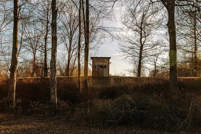 women_hunting_blind_landscape